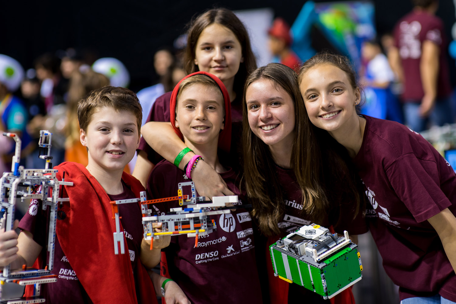 FLL Challenge dark red team